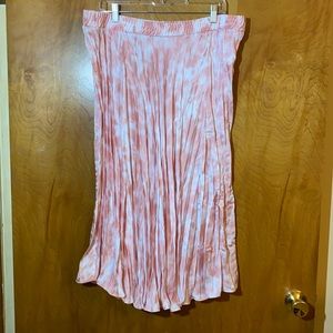 Time and Tru Tied Dye Crinkle Skirt